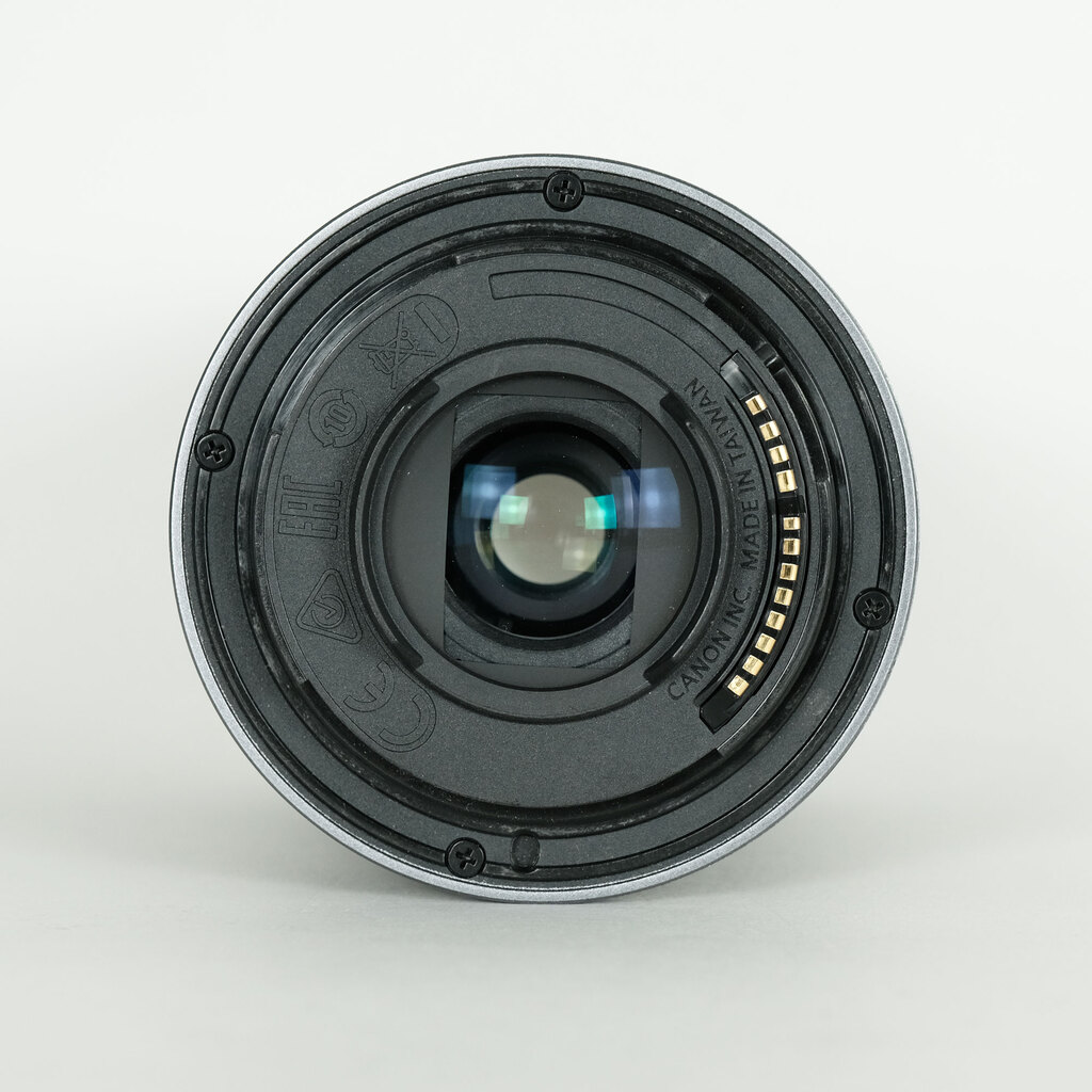 Canon RF-S18-150mm F3.5-6.3 IS STM