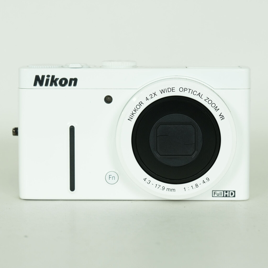 Nikon COOLPIX P310 ホワイト