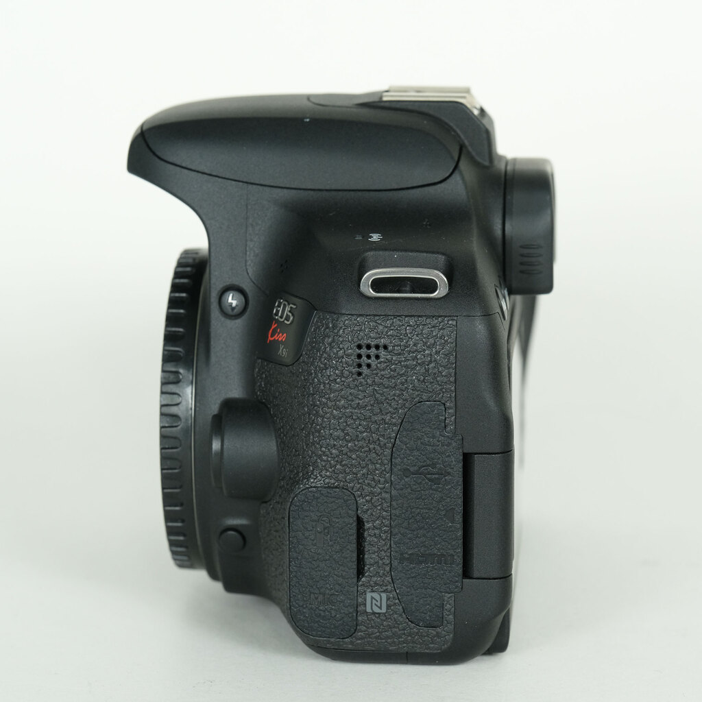 Canon EOS Kiss X9i Canon EOS Kiss X9i