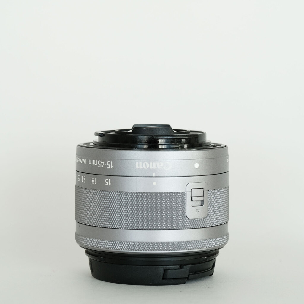 Canon EF-M15-45mm F3.5-6.3 IS STM