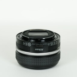 Nikon NIKKOR Z 40mm f/2 Nikon NIKKOR Z 40mm f/2