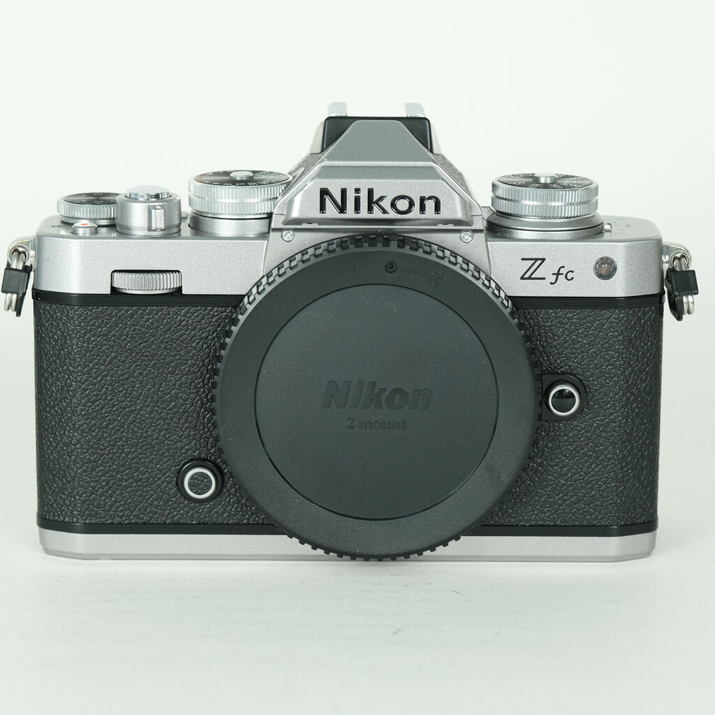 Nikon Z fcの出品 | ONE SCENE（ワンシーン）