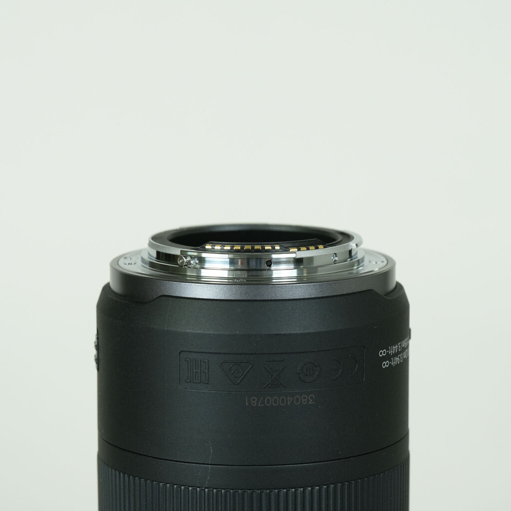 Canon RF100-400mm F5.6-8 IS USM Canon RF100-400mm F5.6-8 IS USM