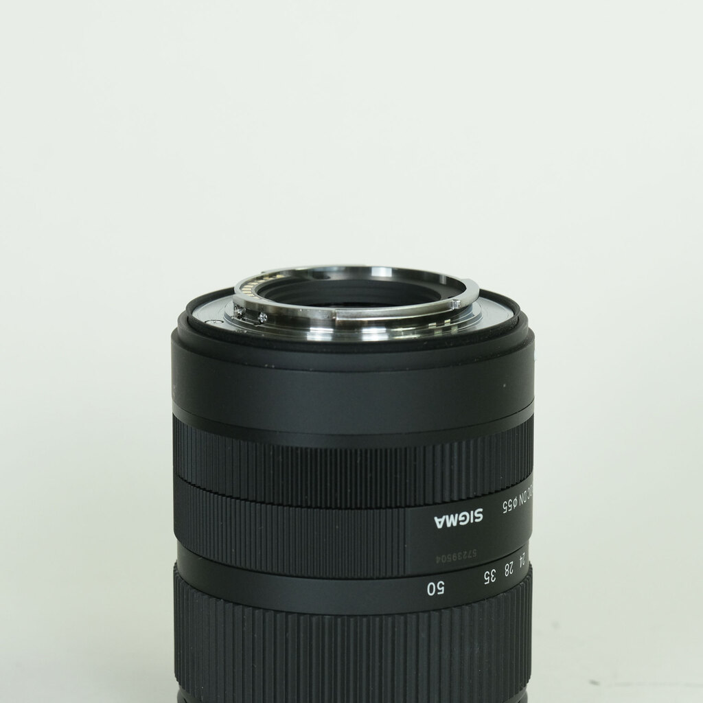 SIGMA 18-50mm F2.8 DC DN｜Contemporary [フジフイルムX用]