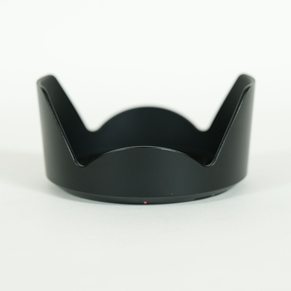 SONY FE 24-240mm F3.5-6.3 OSS SEL24240