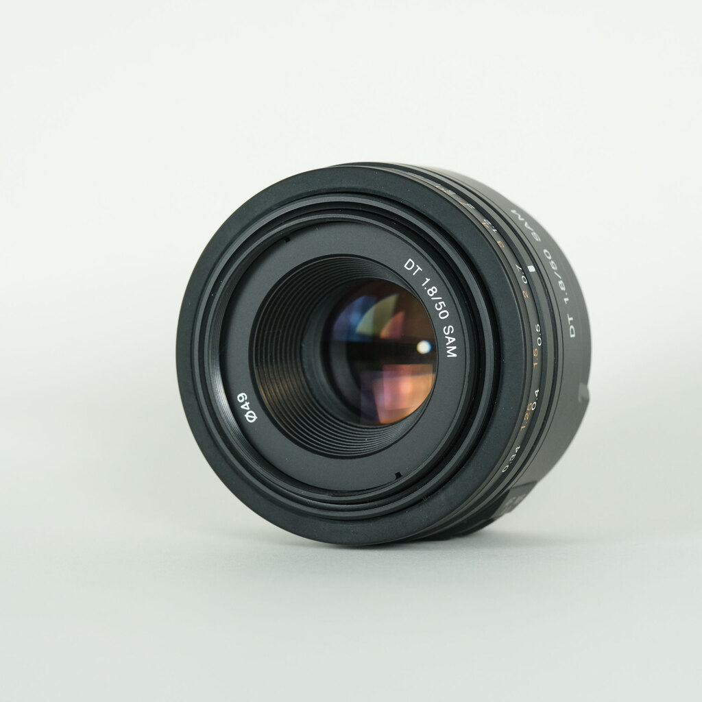 SONY DT 50mm F1.8 SAM SAL50F18の出品 | ONE SCENE（ワンシーン）
