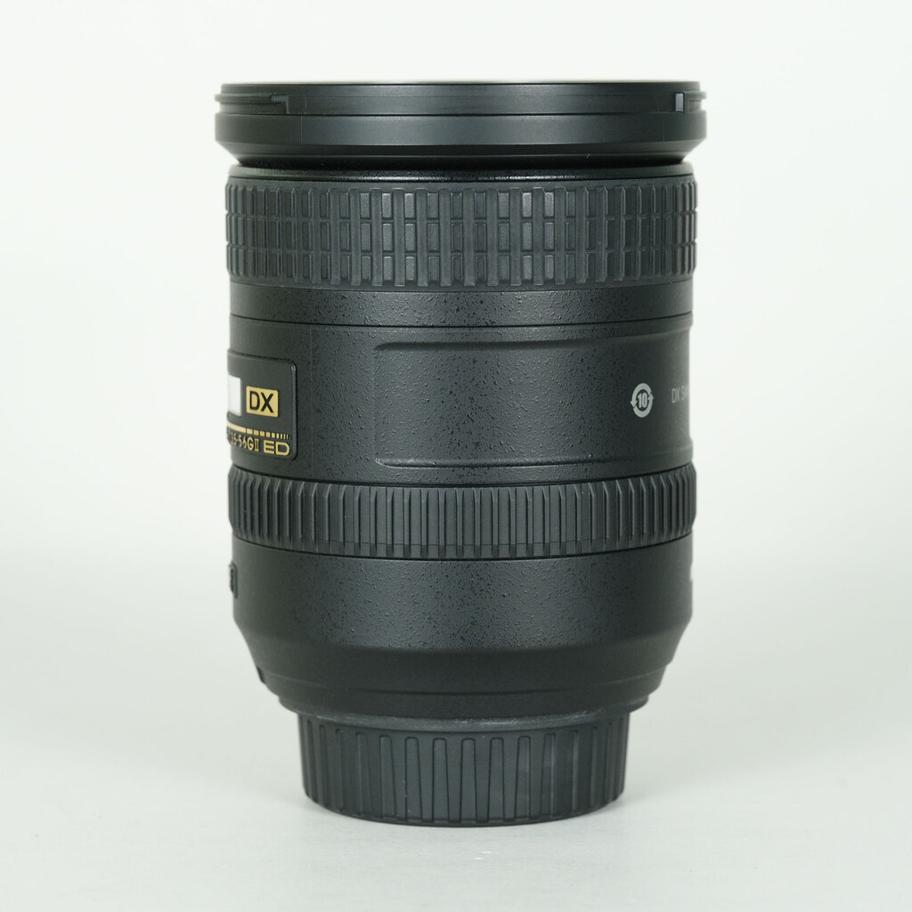 Nikon AF-S DX NIKKOR 18-200mm F3.5-5.6G ED VR II