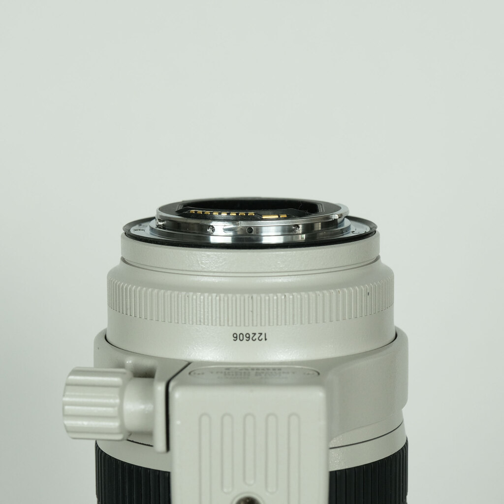 Canon EF70-200mm F2.8L IS II USM Canon EF70-200mm F2.8L IS II USM