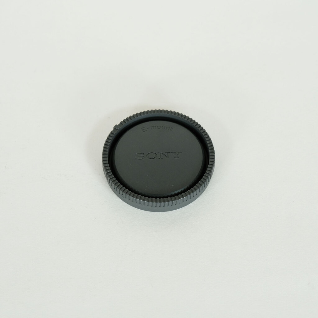 SONY FE 135mm F1.8 GM SEL135F18GM