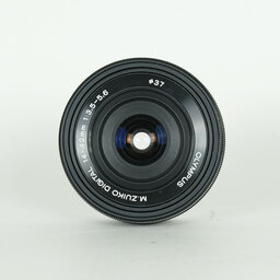 OLYMPUS M.ZUIKO DIGITAL ED 14-42mm F3.5-5.6 EZ ブラック OLYMPUS M.ZUIKO DIGITAL ED 14-42mm F3.5-5.6 EZ ブラック