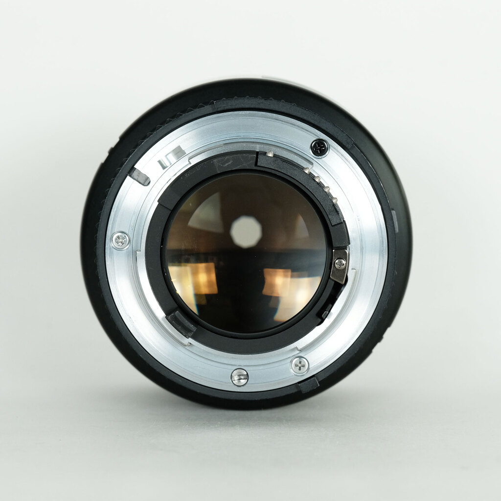 Nikon Ai AF Nikkor 85mm f/1.8D