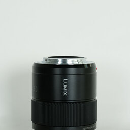 Panasonic LUMIX G MACRO 30mm F2.8 ASPH. MEGA O.I.S. Panasonic LUMIX G MACRO 30mm F2.8 ASPH. MEGA O.I.S.