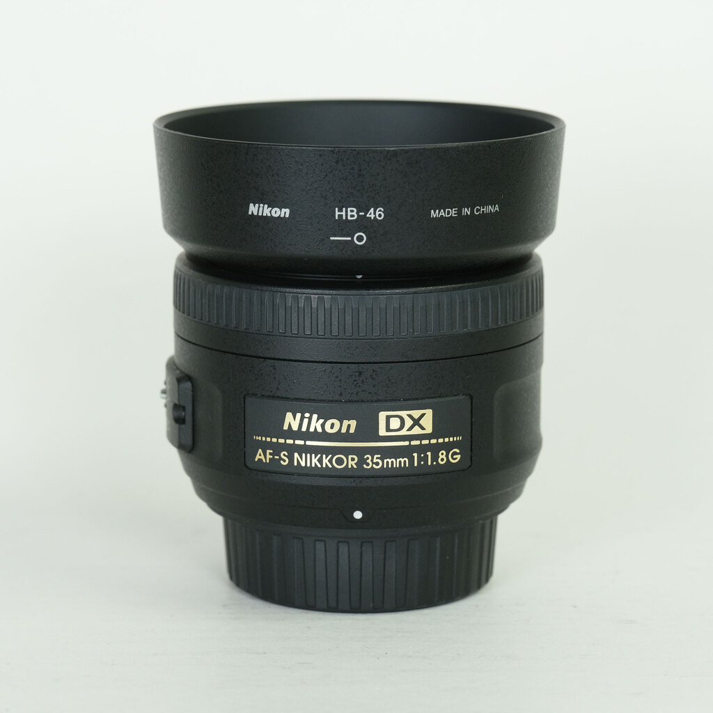 Nikon AF-S DX NIKKOR 35mm f/1.8G Nikon AF-S DX NIKKOR 35mm f/1.8G
