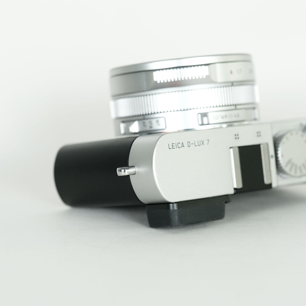 LEICA D-LUX7 シルバー