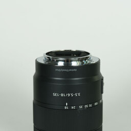 SONY E 18-135mm F3.5-5.6 OSS SEL18135
