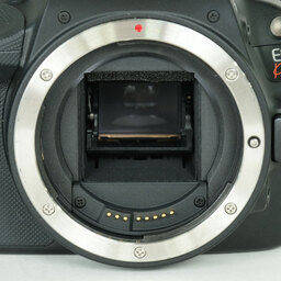 Canon EOS Kiss X7