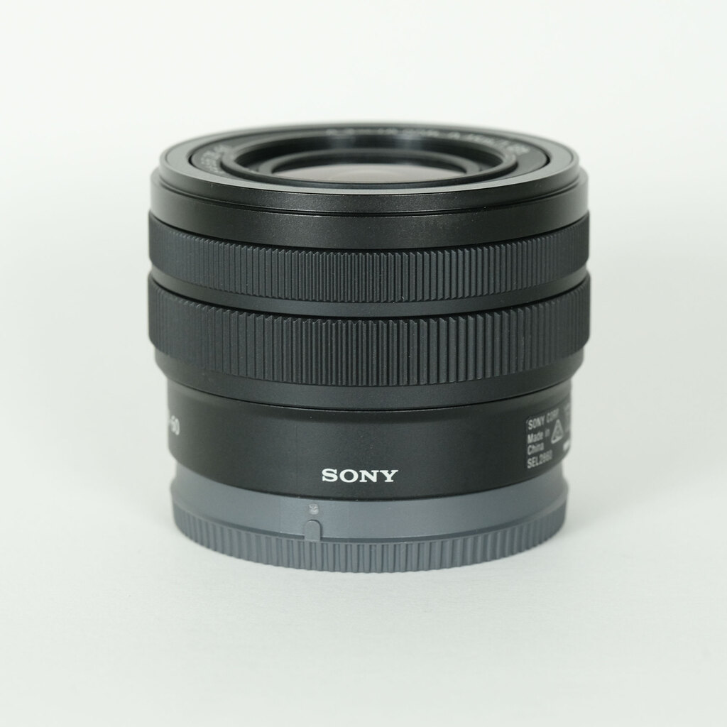 SONY FE 28-60mm F4-5.6 SEL2860 SONY FE 28-60mm F4-5.6 SEL2860