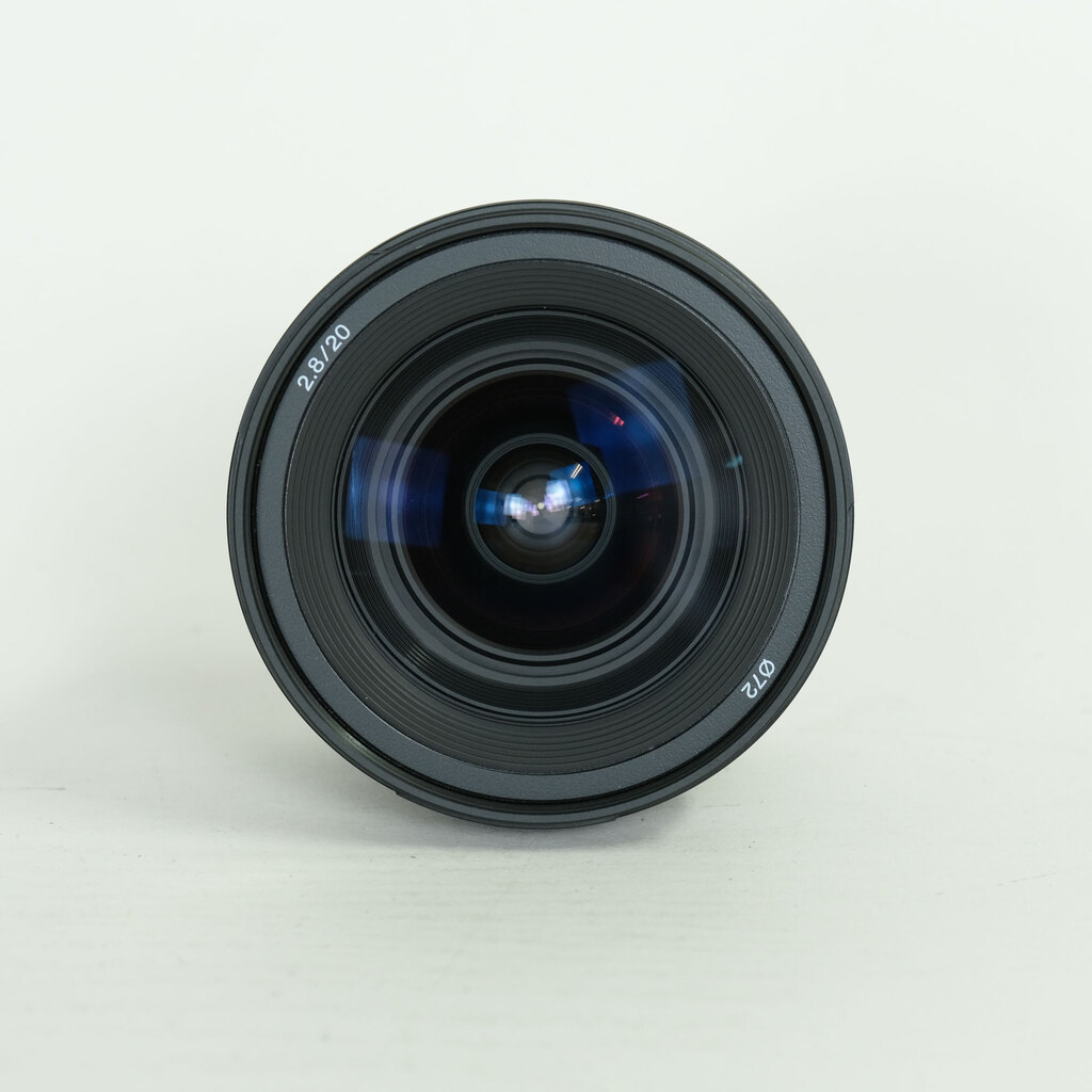 SONY 20mm F2.8 SAL20F28
