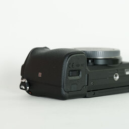 SONY α6400(ILCE-6400) SONY α6400(ILCE-6400)