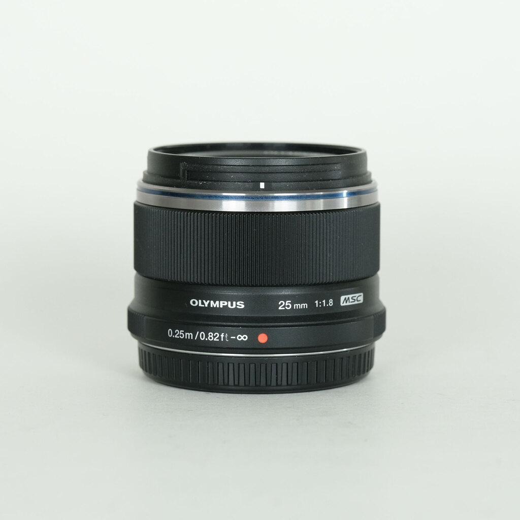 OLYMPUS M.ZUIKO DIGITAL 25mm F1.8 OLYMPUS M.ZUIKO DIGITAL 25mm F1.8
