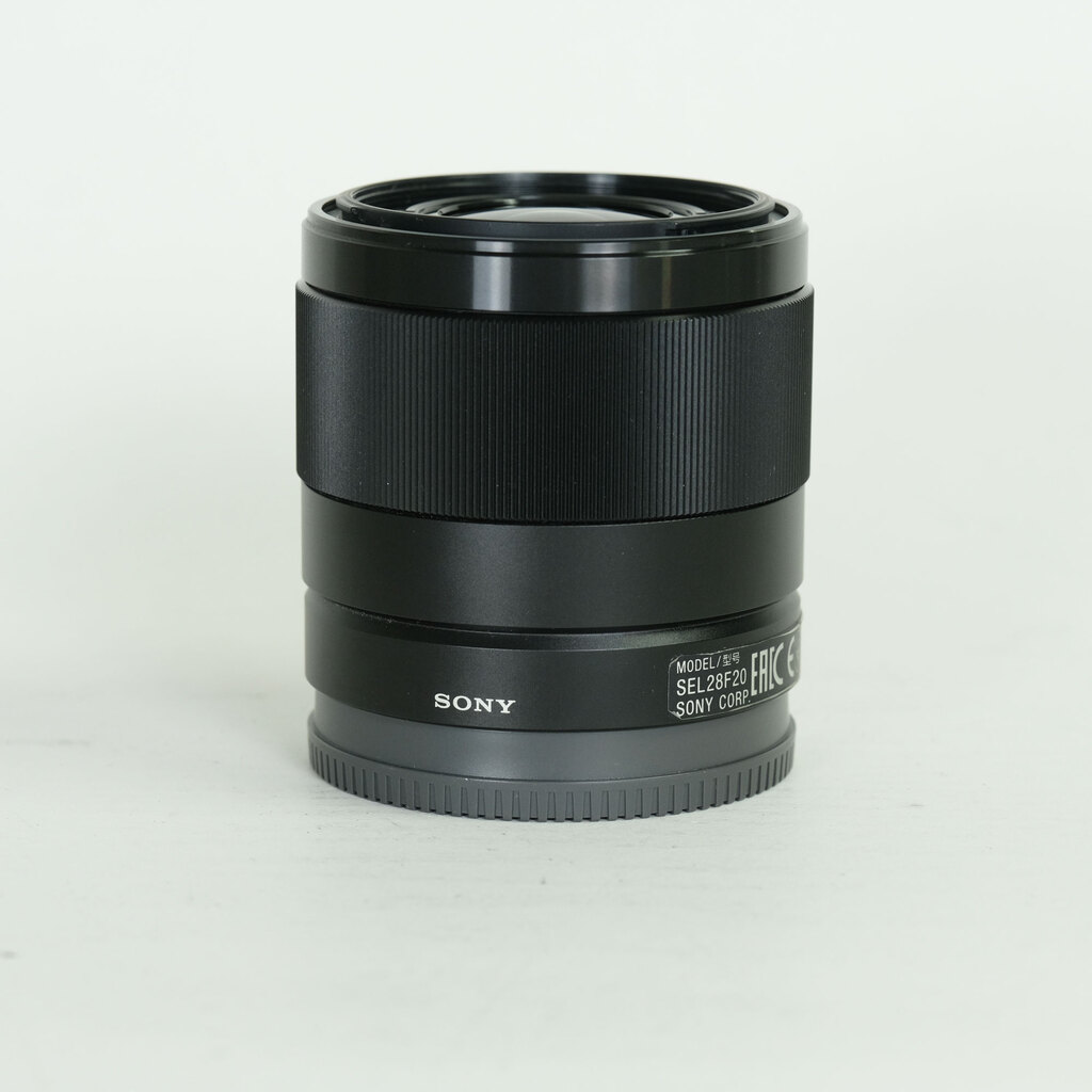SONY FE 28mm F2 SEL28F20