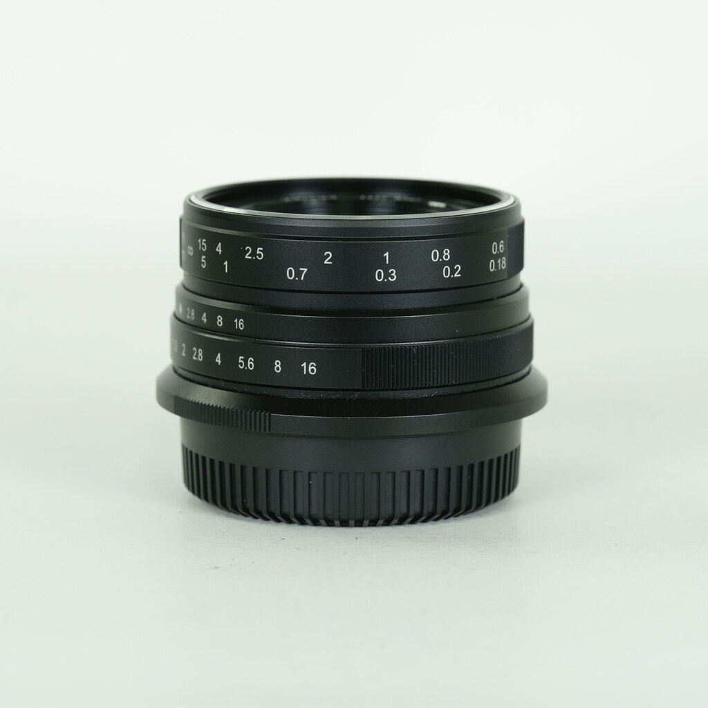 七工匠 7artisans 25mm F1.8 (マイクロフォーサーズ用) ブラック