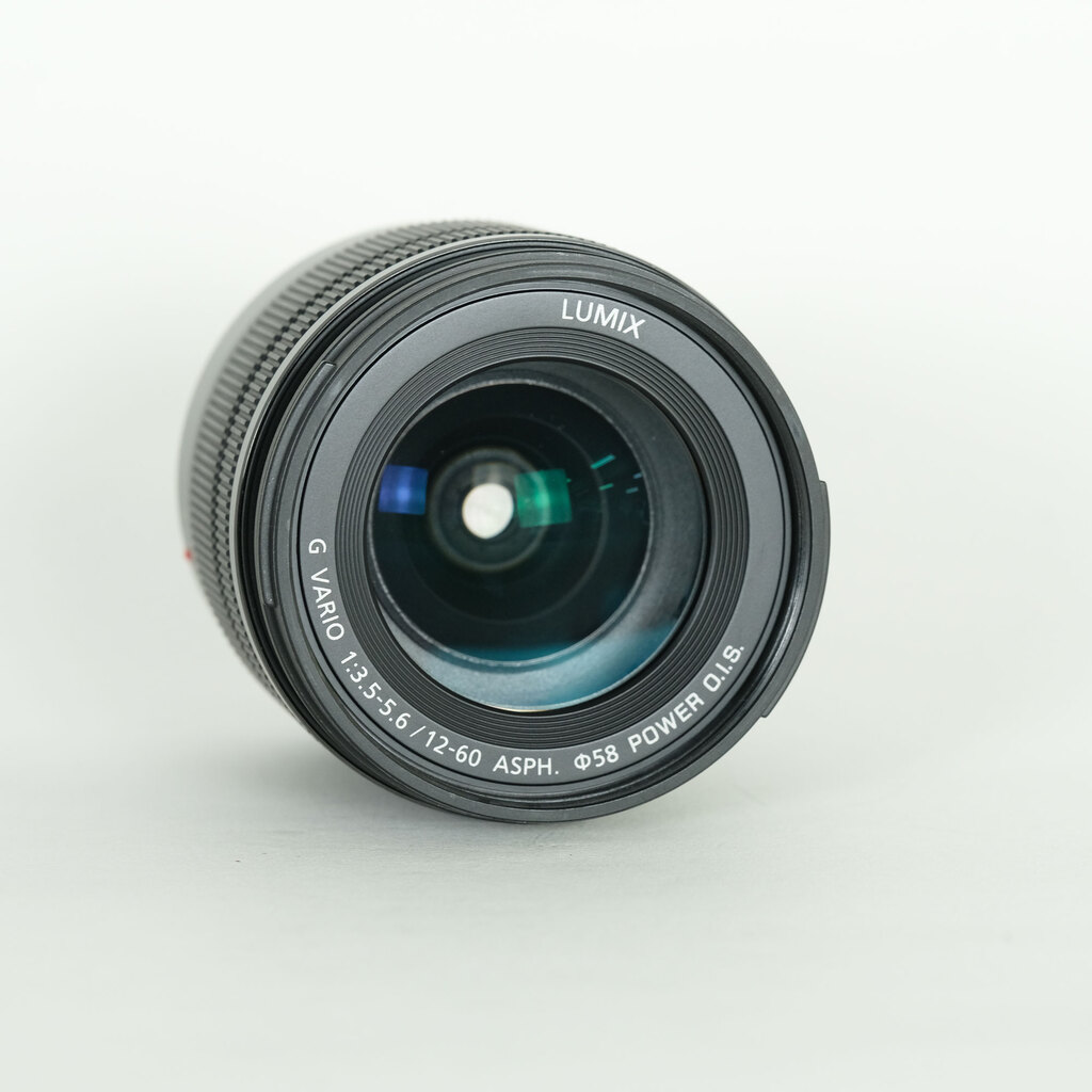 Panasonic LUMIX G VARIO 12-60mm / F3.5-5.6 ASPH. / POWER O.I.S.