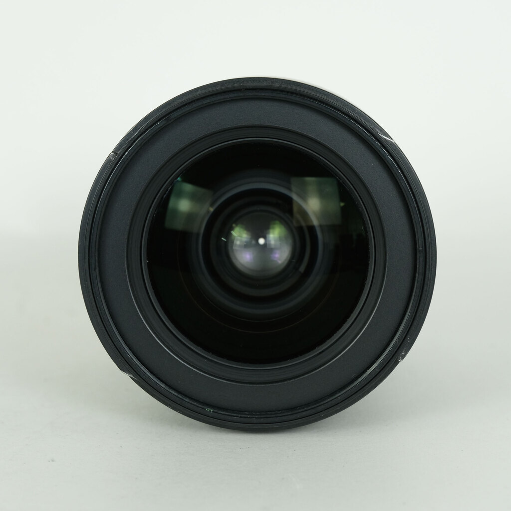 Nikon AF-S DX Zoom-Nikkor 17-55mm f/2.8G IF-ED