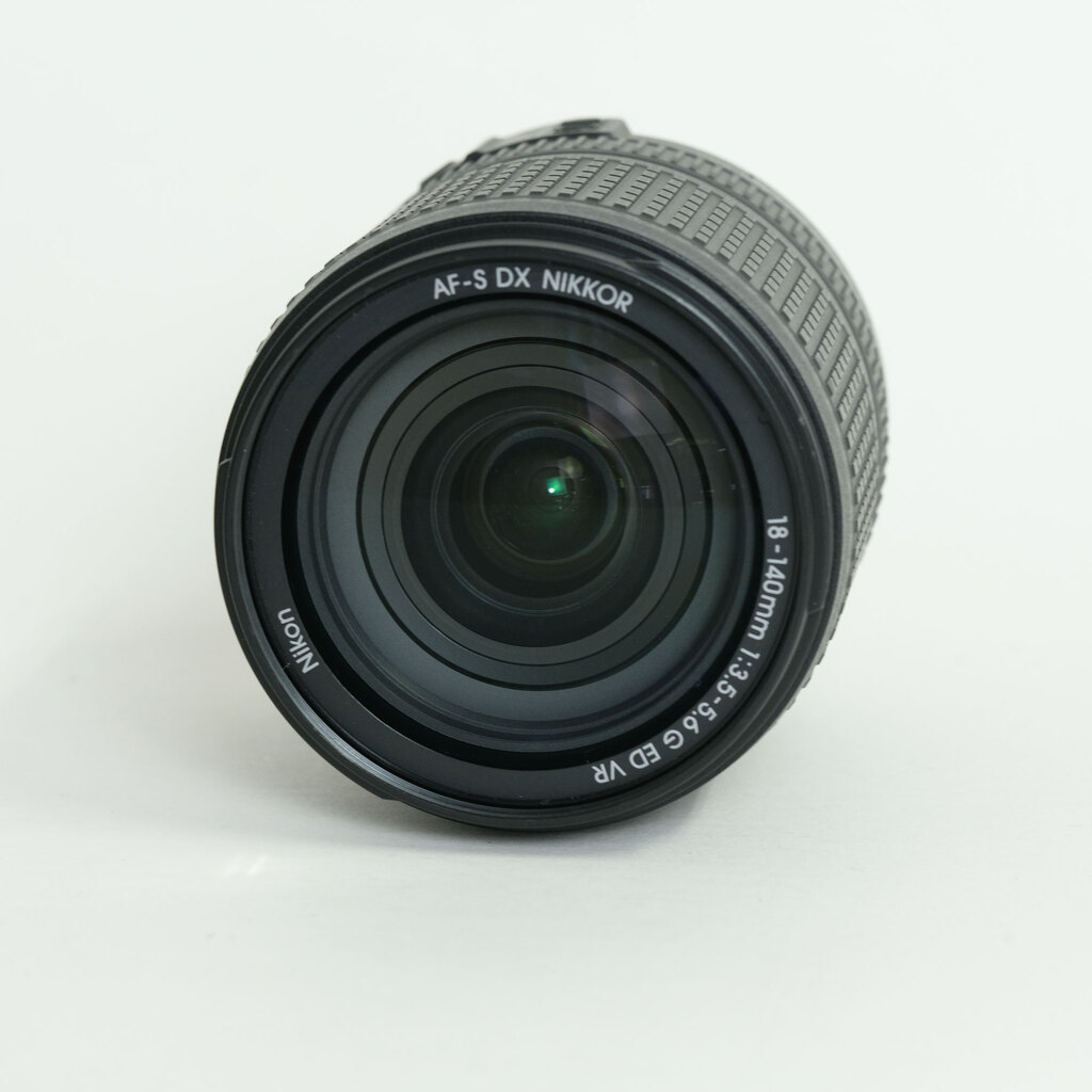 Nikon AF-S DX NIKKOR 18-140mm F3.5-5.6G ED VR