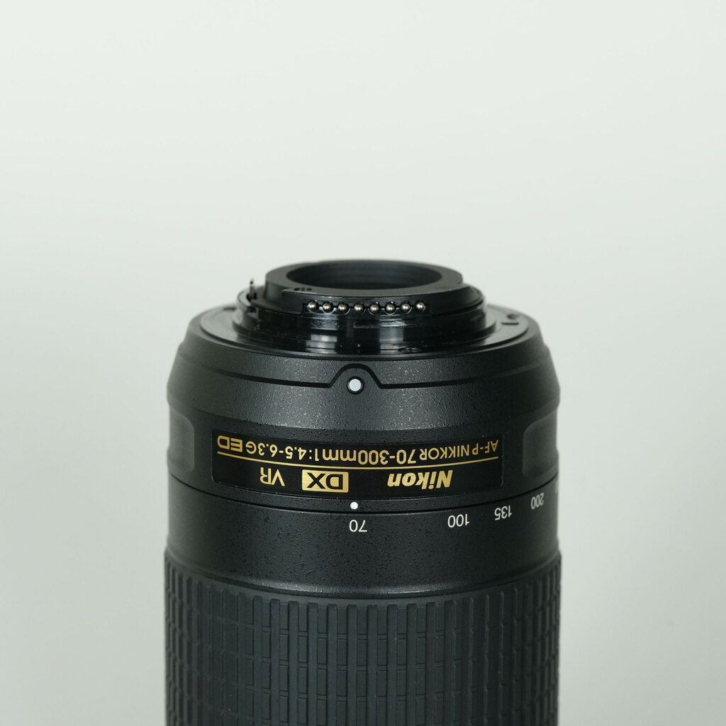 Nikon AF-P DX NIKKOR 70-300mm f/4.5-6.3G ED VR Nikon AF-P DX NIKKOR 70-300mm f/4.5-6.3G ED VR