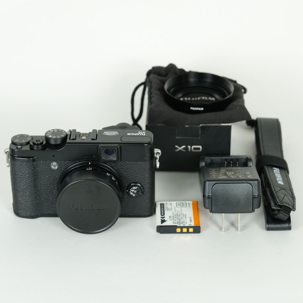 FUJIFILM X10 ブラック