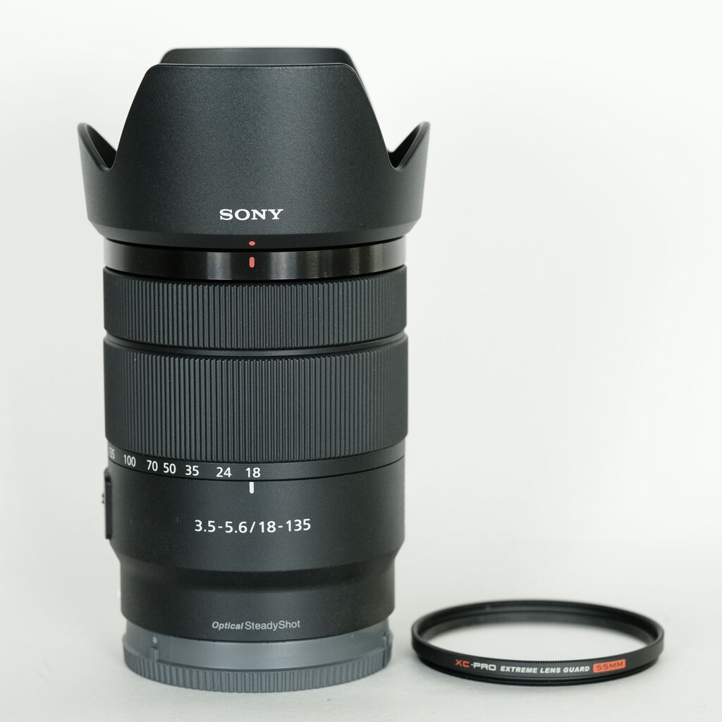 SONY E 18-135mm F3.5-5.6 OSS SEL18135