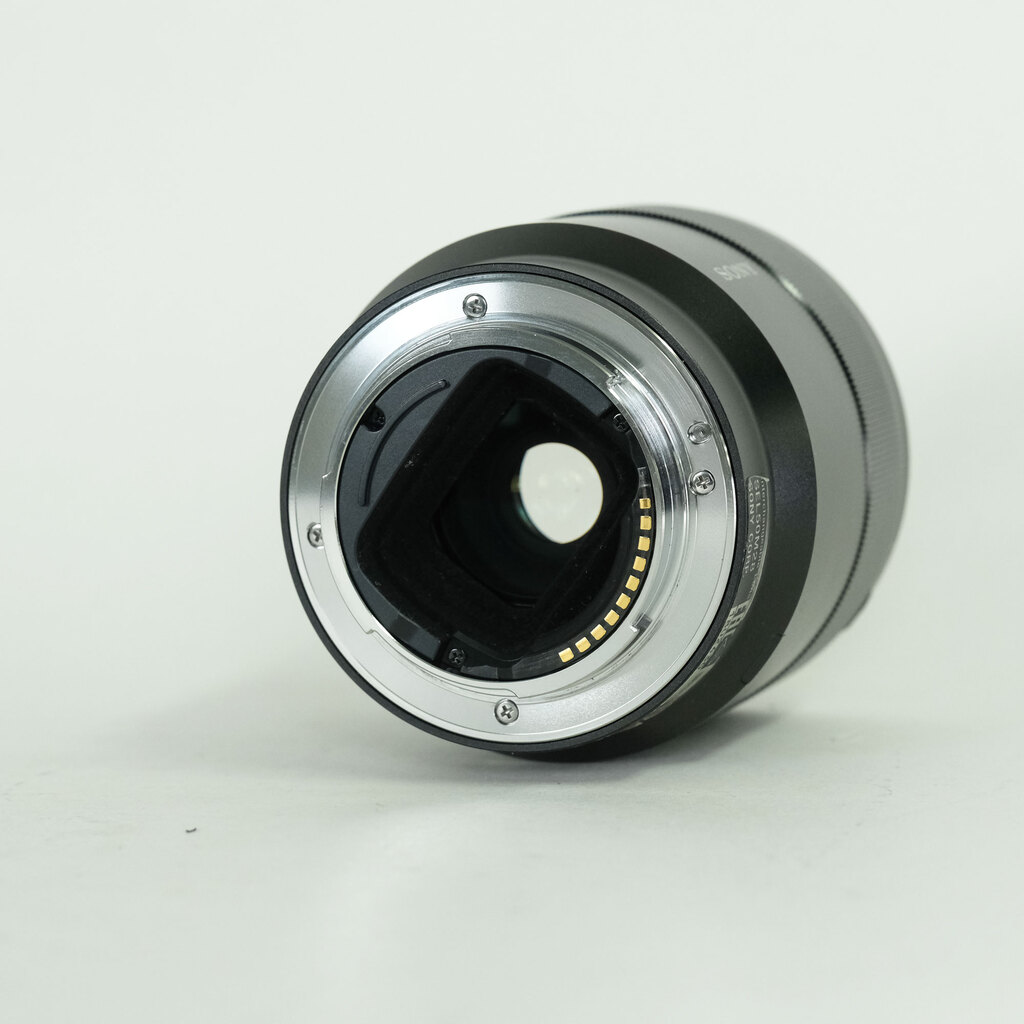 SONY FE 50mm F2.8 Macro SEL50M28 SONY FE 50mm F2.8 Macro SEL50M28