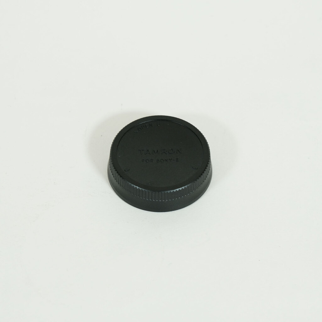 TAMRON 20mm F/2.8 Di III OSD M1:2 (Model F050) [ソニーE用]