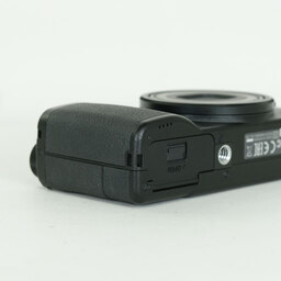 RICOH GR III