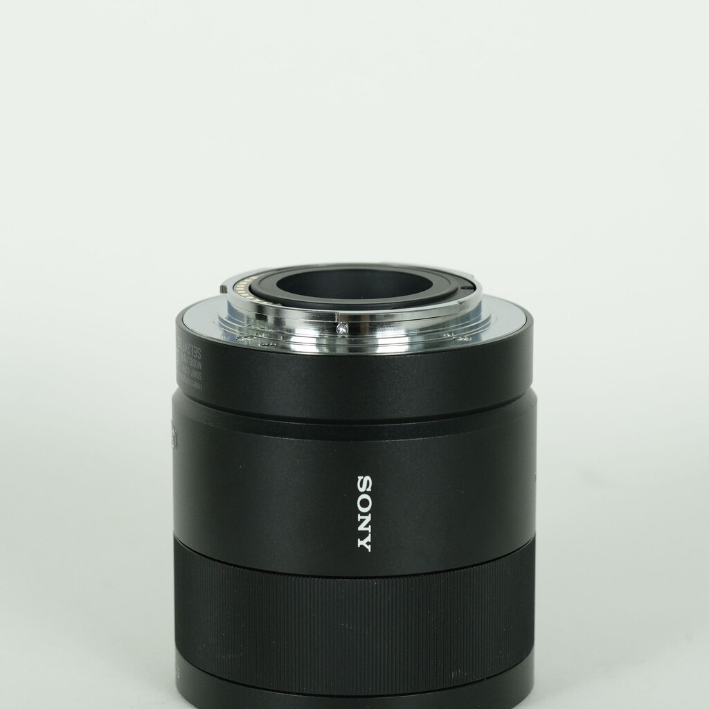 SONY Sonnar T* E 24mm F1.8 ZA SEL24F18Z SONY Sonnar T* E 24mm F1.8 ZA SEL24F18Z