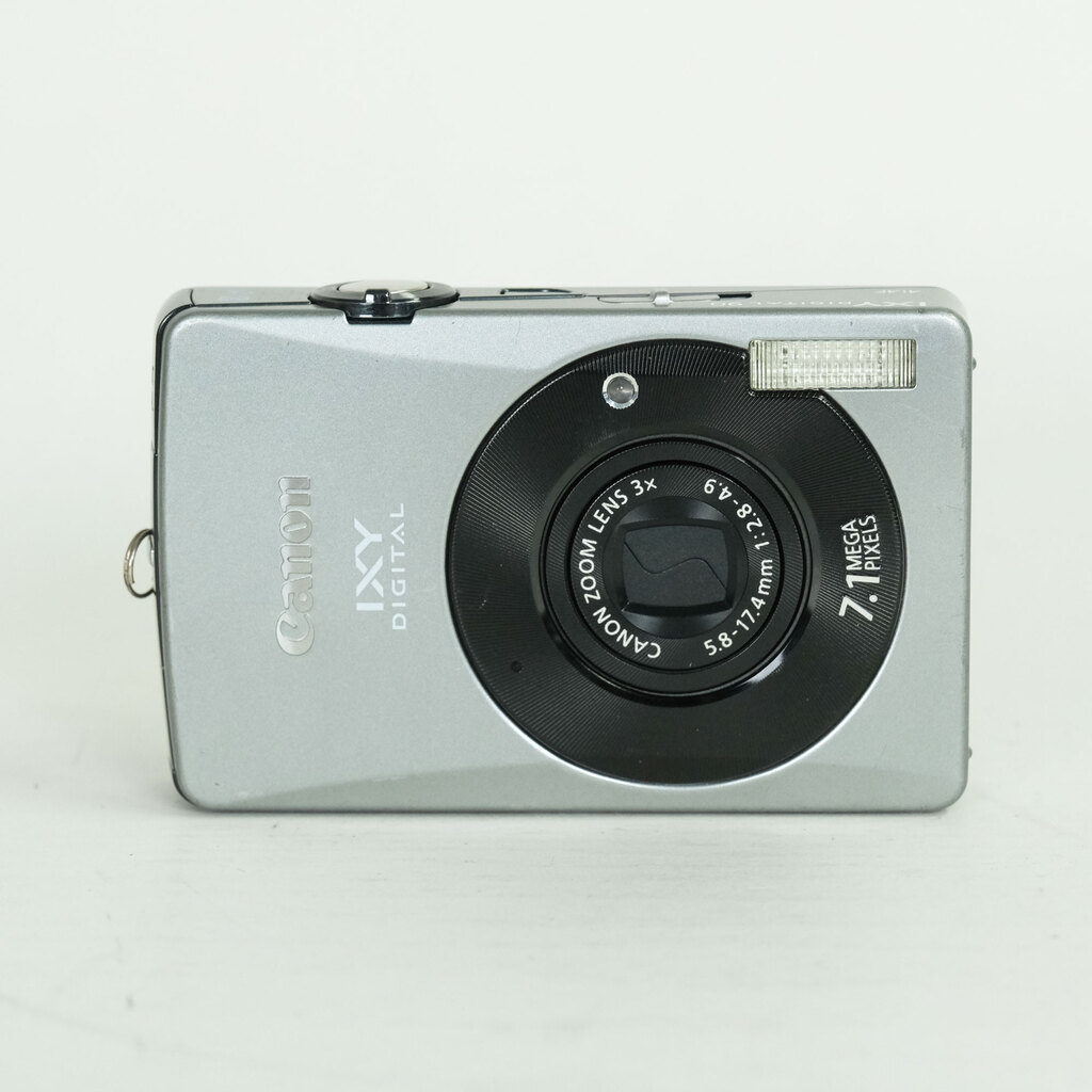 Canon IXY DIGITAL 90