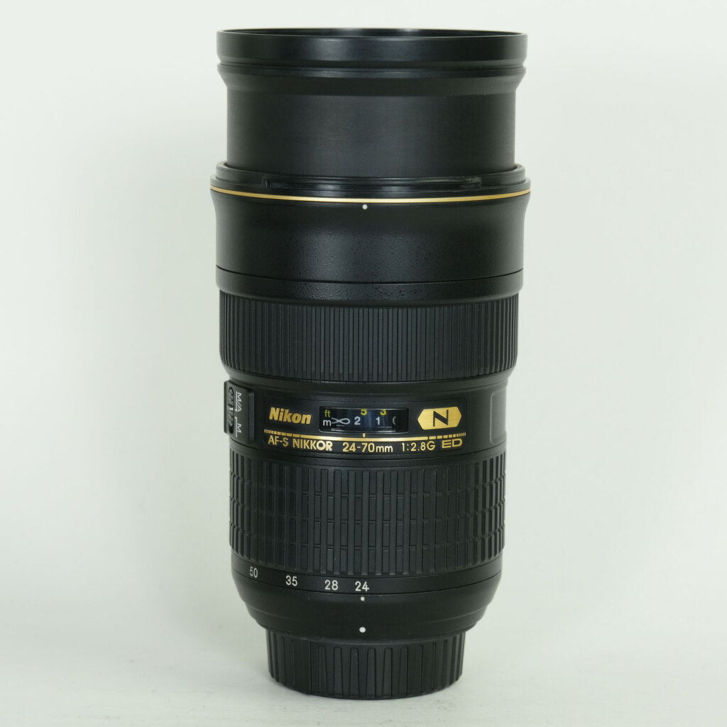 Nikon AF-S NIKKOR 24-70mm f/2.8G ED