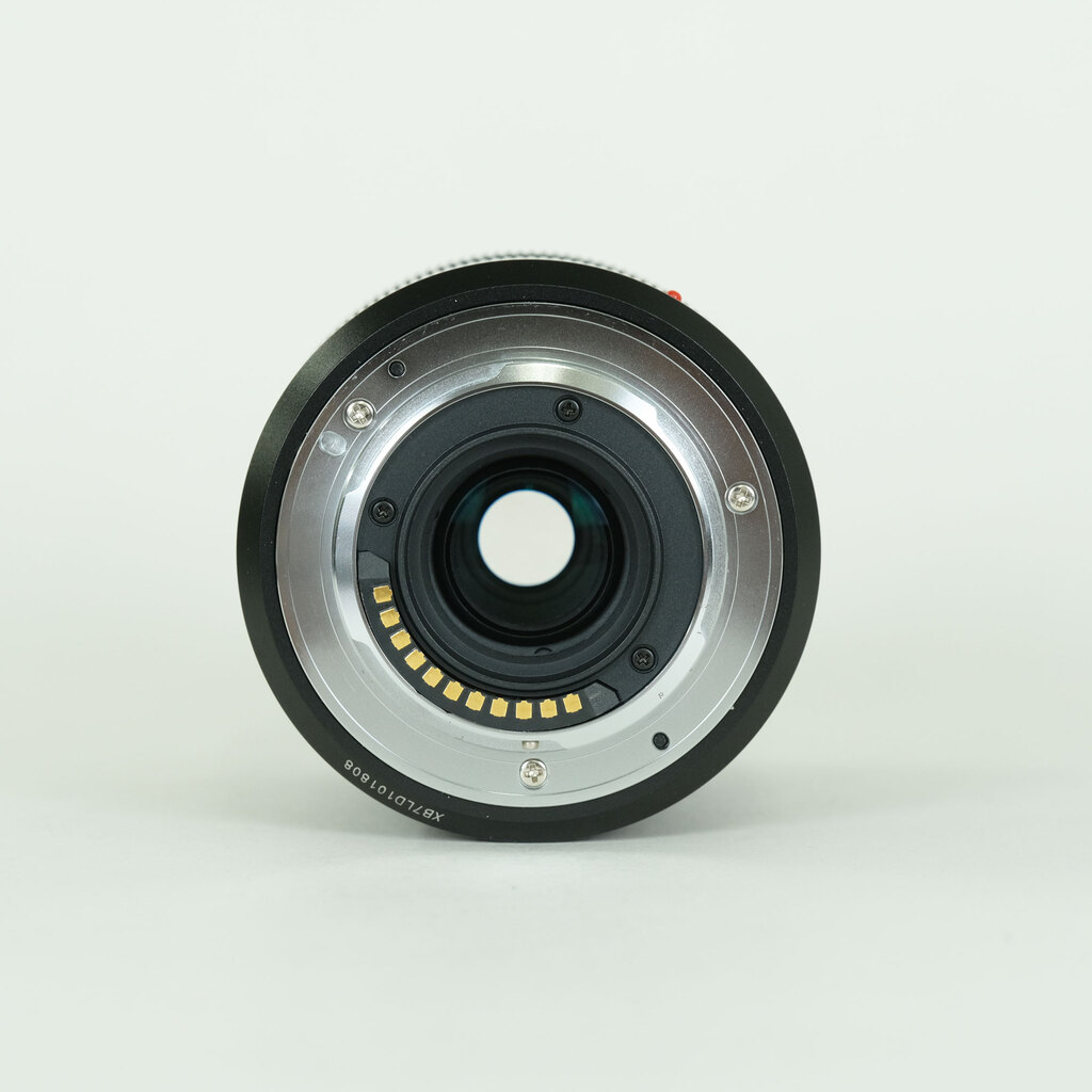 Panasonic LUMIX G VARIO 45-150mm / F4.0-5.6 ASPH. / MEGA O.I.S. Panasonic LUMIX G VARIO 45-150mm / F4.0-5.6 ASPH. / MEGA O.I.S.