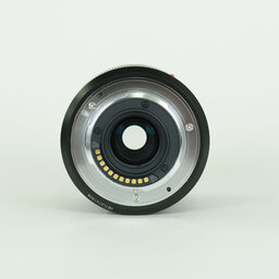 Panasonic LUMIX G VARIO 45-150mm / F4.0-5.6 ASPH. / MEGA O.I.S. Panasonic LUMIX G VARIO 45-150mm / F4.0-5.6 ASPH. / MEGA O.I.S.