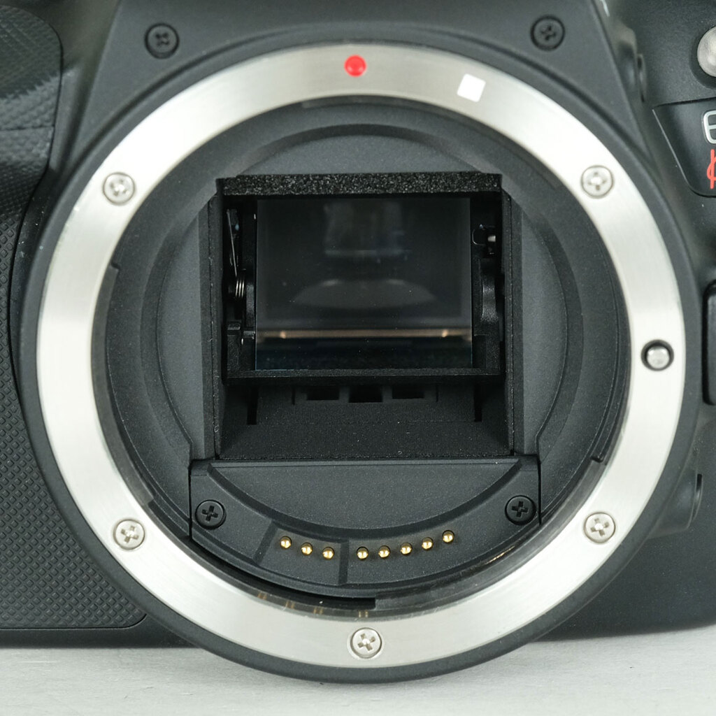 Canon EOS Kiss X7