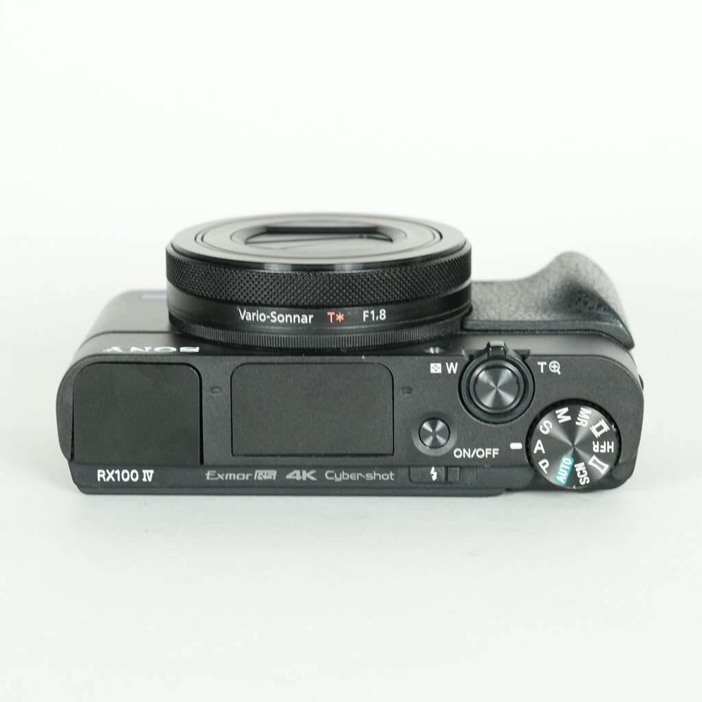 SONY Cyber-shot DSC-RX100M4