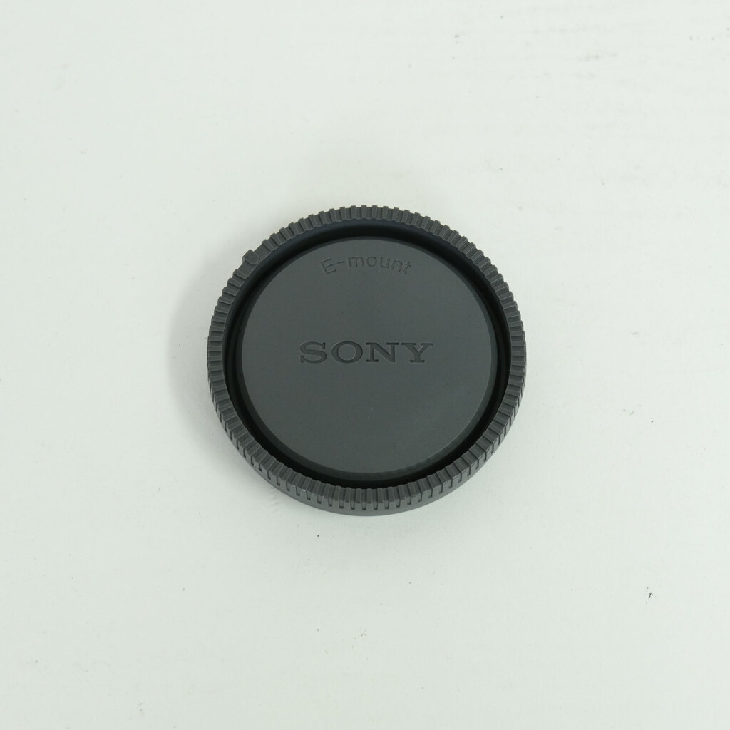 SONY E 18-135mm F3.5-5.6 OSS SEL18135 SONY E 18-135mm F3.5-5.6 OSS SEL18135