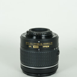 Nikon AF-P DX NIKKOR 18-55mm F3.5-5.6G VR