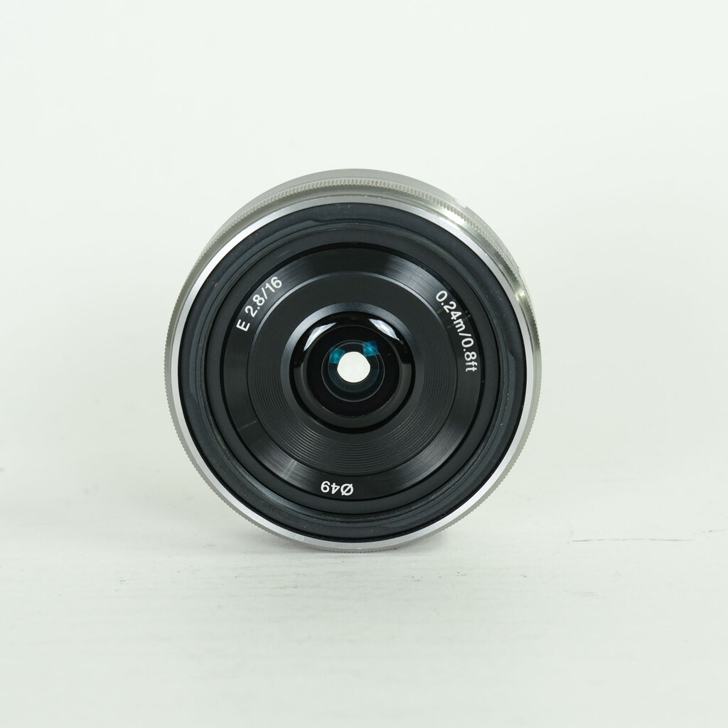 SONY E 16mm F2.8 SEL16F28