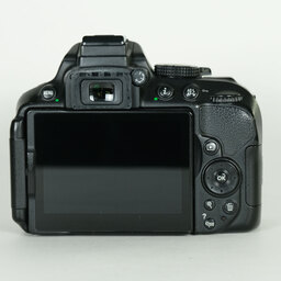 Nikon D5300