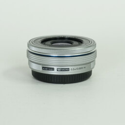 OLYMPUS M.ZUIKO DIGITAL ED 14-42mm F3.5-5.6 EZ シルバー