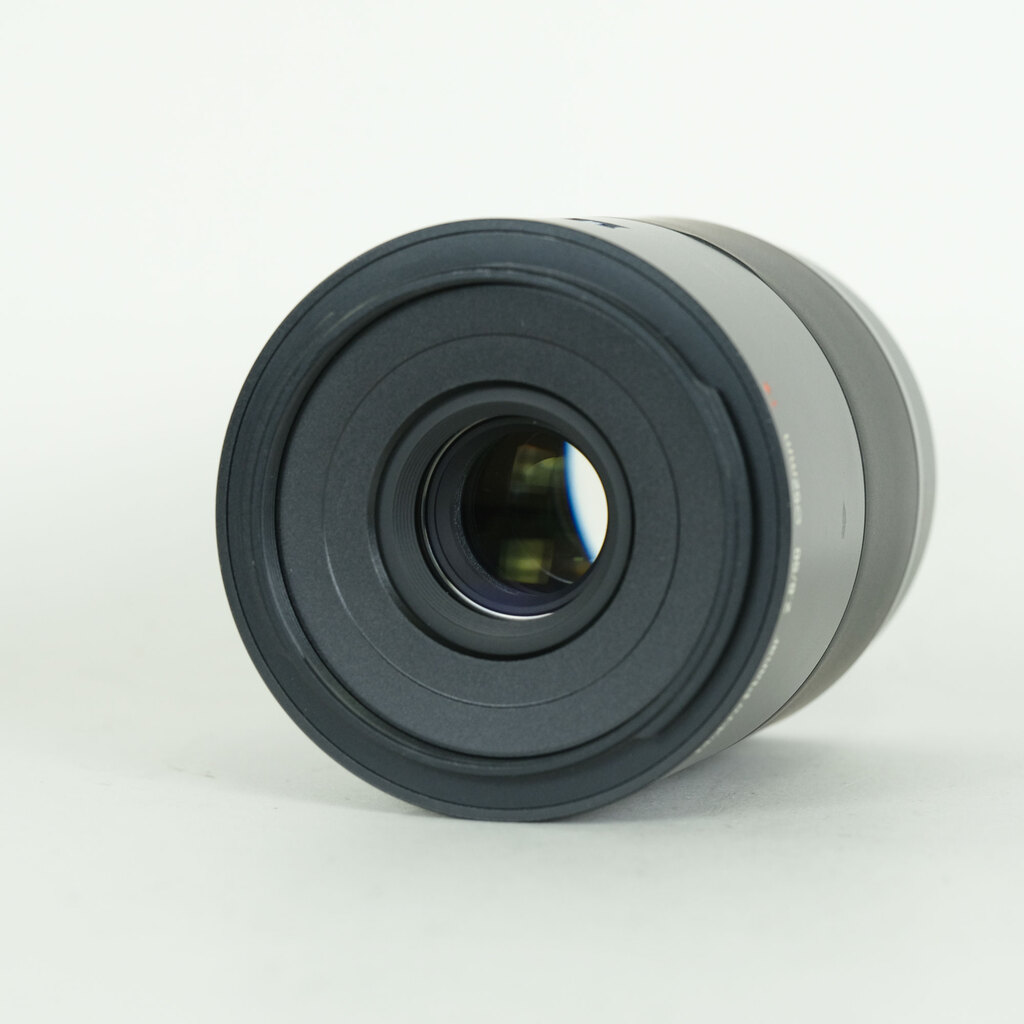 Carl Zeiss Touit 50mm F2.8 マクロ（ソニーE用）