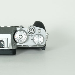 FUJIFILM X-T4