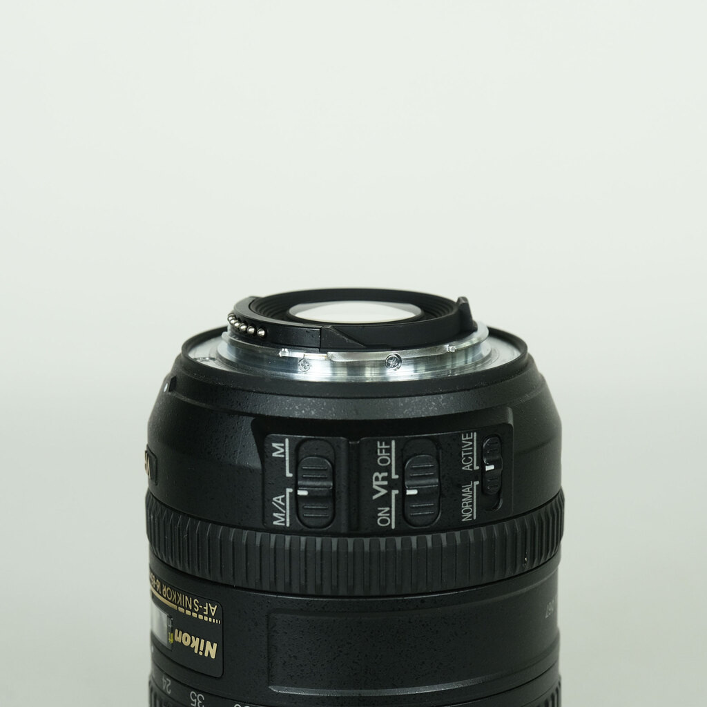 Nikon AF-S DX NIKKOR 16-85mm F3.5-5.6G ED VRの出品 | ONE SCENE